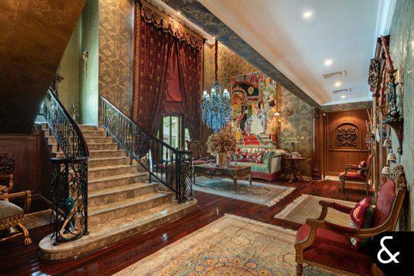 Garden Hall | Large Plot | Vacant